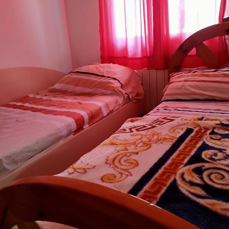 Habitacion E سرقسطة المظهر الخارجي الصورة